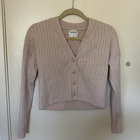 Abercrombie Soft A&F Cardigan - Picture 2 of 7